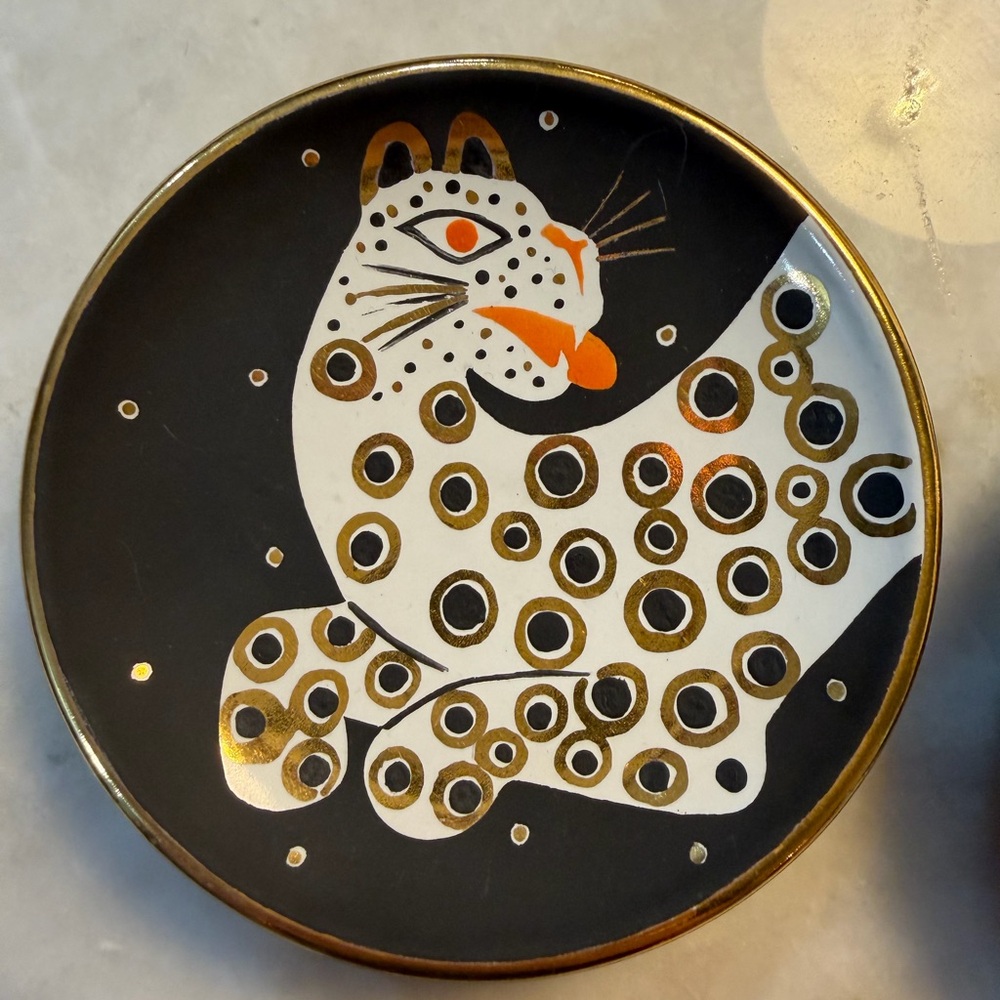 Waylande Gregory small leopard bully bowl